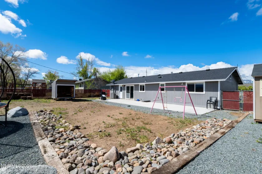 879 Whitney, Gardnerville, Nevada 89460, 3 Bedrooms Bedrooms, ,1 BathroomBathrooms,Residential,Residential,Whitney,260004536