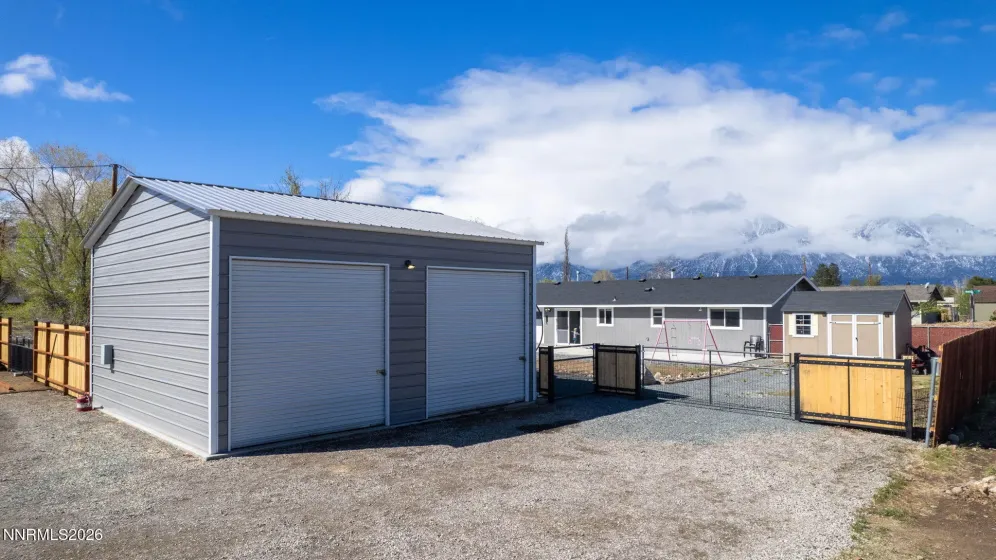 879 Whitney, Gardnerville, Nevada 89460, 3 Bedrooms Bedrooms, ,1 BathroomBathrooms,Residential,Residential,Whitney,260004536