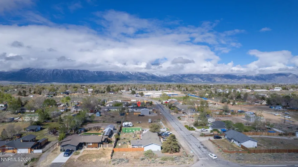 879 Whitney, Gardnerville, Nevada 89460, 3 Bedrooms Bedrooms, ,1 BathroomBathrooms,Residential,Residential,Whitney,260004536