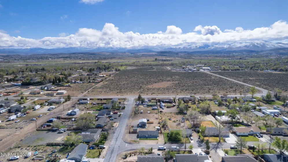 879 Whitney, Gardnerville, Nevada 89460, 3 Bedrooms Bedrooms, ,1 BathroomBathrooms,Residential,Residential,Whitney,260004536