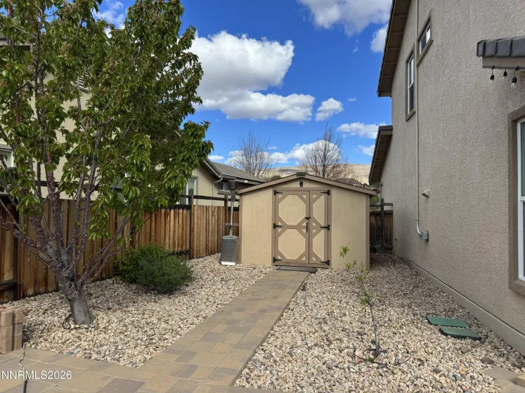 7125 Truth, Sparks, Nevada 89436, 5 Bedrooms Bedrooms, ,3 BathroomsBathrooms,Residential,Residential,Truth,260004541