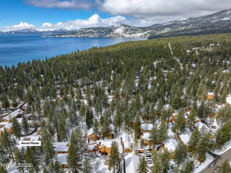 939 Incline, Incline Village, Nevada 89451, 2 Bedrooms Bedrooms, ,2 BathroomsBathrooms,Residential,Residential,Incline,260004544