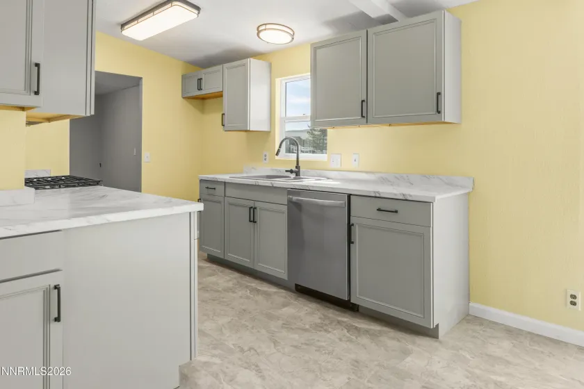 843 Silver, Fernley, Nevada 89408, 3 Bedrooms Bedrooms, ,2 BathroomsBathrooms,Residential,Residential,Silver,260004546