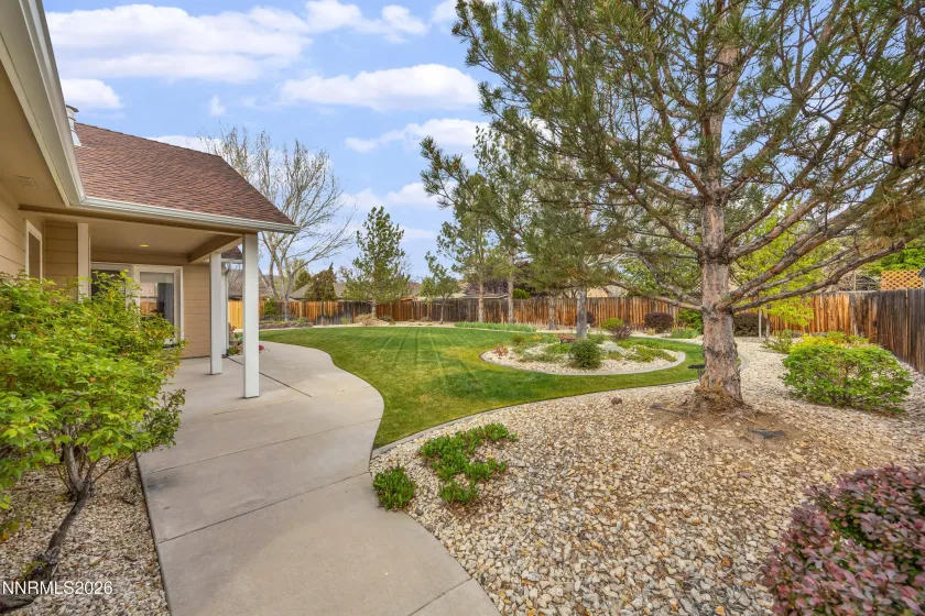 2057 Divot, Carson City, Nevada 89701, 4 Bedrooms Bedrooms, ,2 BathroomsBathrooms,Residential,Residential,Divot,260004545