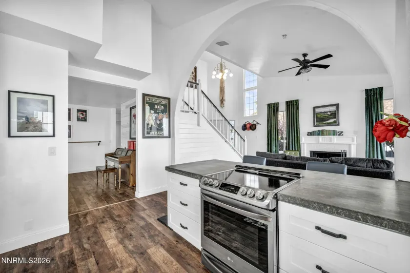 3332 Skyline View, Reno, Nevada 89509, 4 Bedrooms Bedrooms, ,3 BathroomsBathrooms,Residential,Residential,Skyline View,260003374