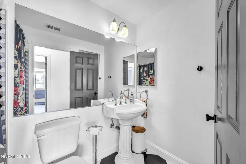 3332 Skyline View, Reno, Nevada 89509, 4 Bedrooms Bedrooms, ,3 BathroomsBathrooms,Residential,Residential,Skyline View,260003374