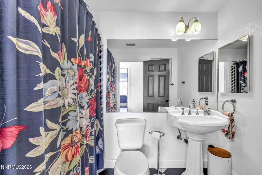 3332 Skyline View, Reno, Nevada 89509, 4 Bedrooms Bedrooms, ,3 BathroomsBathrooms,Residential,Residential,Skyline View,260003374