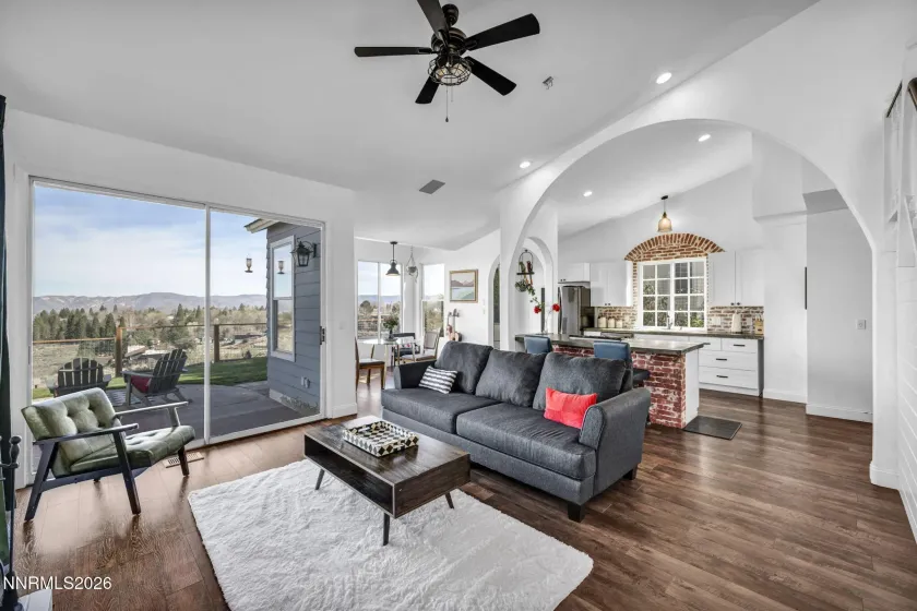 3332 Skyline View, Reno, Nevada 89509, 4 Bedrooms Bedrooms, ,3 BathroomsBathrooms,Residential,Residential,Skyline View,260003374