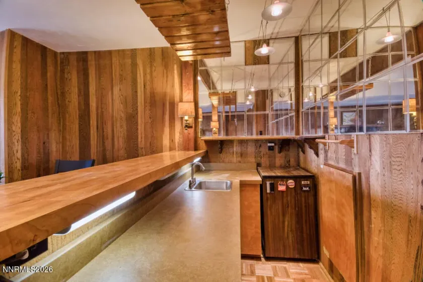 128 Holly, Stateline, Nevada 89449, 3 Bedrooms Bedrooms, ,2 BathroomsBathrooms,Residential,Residential,Holly,260004547