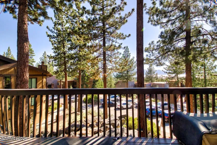 128 Holly, Stateline, Nevada 89449, 3 Bedrooms Bedrooms, ,2 BathroomsBathrooms,Residential,Residential,Holly,260004547