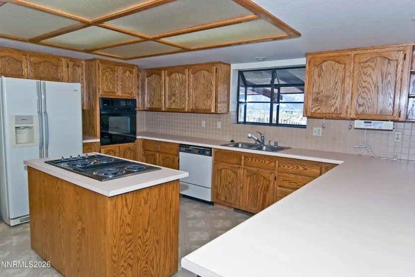 1058 Tenabo, Gardnerville, Nevada 89410, 3 Bedrooms Bedrooms, ,2 BathroomsBathrooms,Residential,Residential,Tenabo,260004550