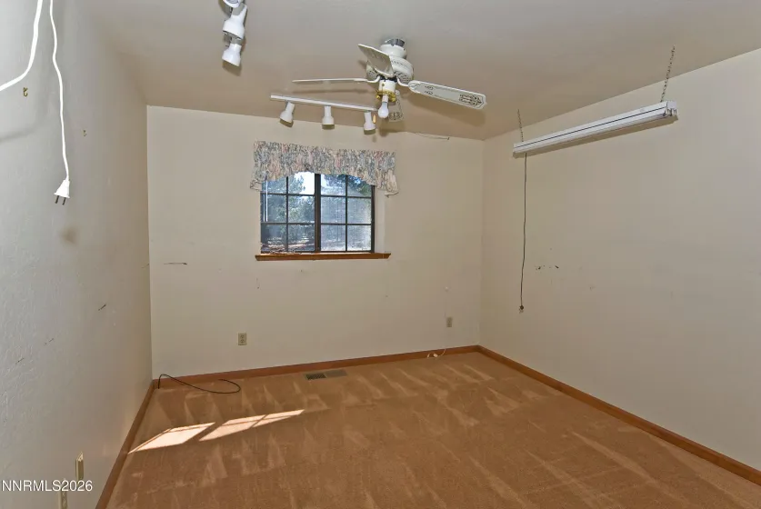 1058 Tenabo, Gardnerville, Nevada 89410, 3 Bedrooms Bedrooms, ,2 BathroomsBathrooms,Residential,Residential,Tenabo,260004550