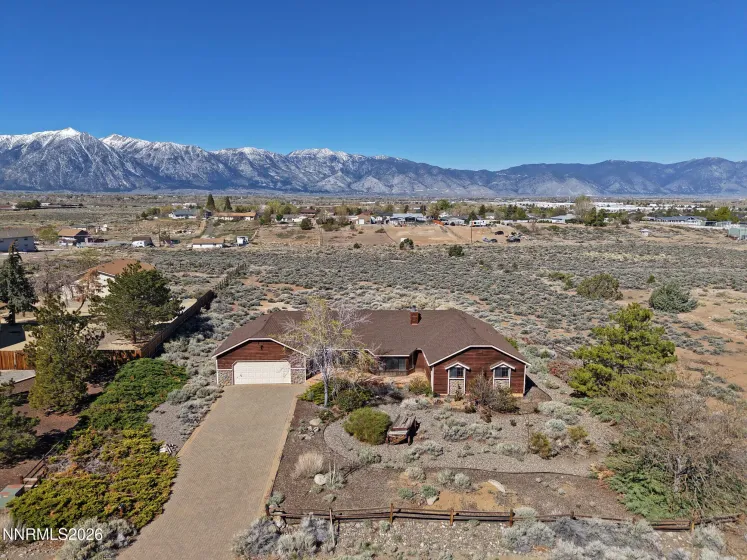 1058 Tenabo, Gardnerville, Nevada 89410, 3 Bedrooms Bedrooms, ,2 BathroomsBathrooms,Residential,Residential,Tenabo,260004550