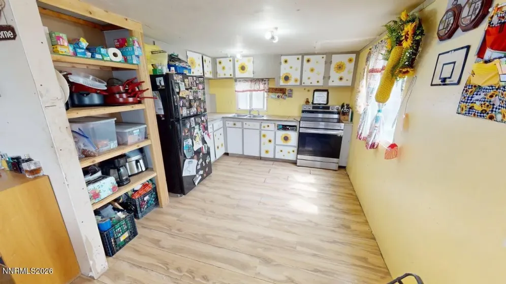 1724 2200 East, Battle Mountain, Nevada 89820, 3 Bedrooms Bedrooms, ,2 BathroomsBathrooms,Residential,Residential,2200 East,260004551