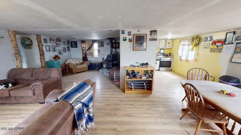 1724 2200 East, Battle Mountain, Nevada 89820, 3 Bedrooms Bedrooms, ,2 BathroomsBathrooms,Residential,Residential,2200 East,260004551