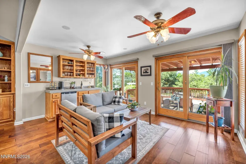 1340 Santa Cruz, Minden, Nevada 89423, 4 Bedrooms Bedrooms, ,3 BathroomsBathrooms,Residential,Residential,Santa Cruz,260004553