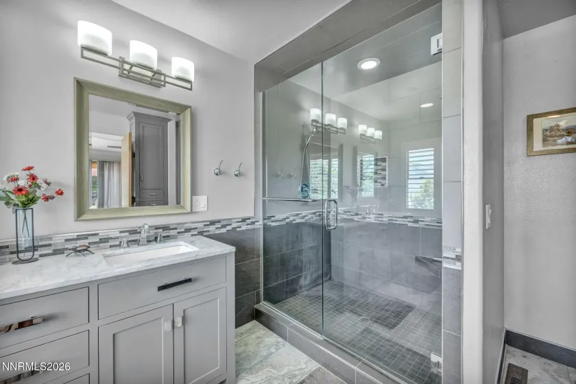 1340 Santa Cruz, Minden, Nevada 89423, 4 Bedrooms Bedrooms, ,3 BathroomsBathrooms,Residential,Residential,Santa Cruz,260004553