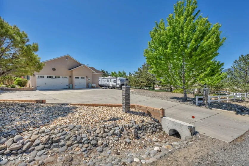 1340 Santa Cruz, Minden, Nevada 89423, 4 Bedrooms Bedrooms, ,3 BathroomsBathrooms,Residential,Residential,Santa Cruz,260004553