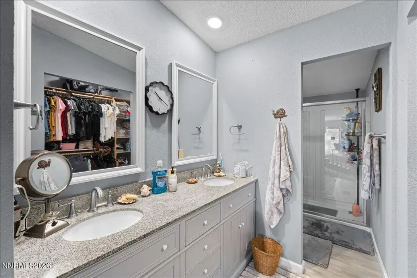 50 Cabernet, Reno, Nevada 89512, 3 Bedrooms Bedrooms, ,2 BathroomsBathrooms,Residential,Residential,Cabernet,260004582