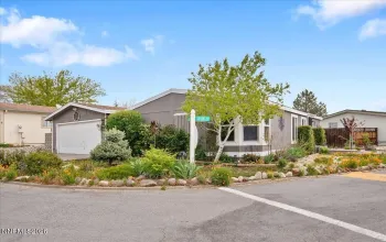 50 Cabernet, Reno, Nevada 89512, 3 Bedrooms Bedrooms, ,2 BathroomsBathrooms,Residential,Residential,Cabernet,260004582