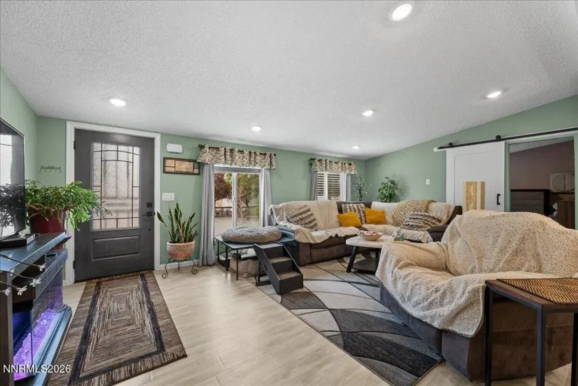 50 Cabernet, Reno, Nevada 89512, 3 Bedrooms Bedrooms, ,2 BathroomsBathrooms,Residential,Residential,Cabernet,260004582