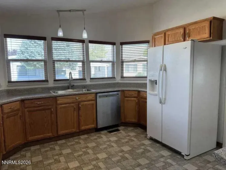 2214 Cognac, Carson City, Nevada 89701, 3 Bedrooms Bedrooms, ,2 BathroomsBathrooms,Residential,Residential,Cognac,260004569