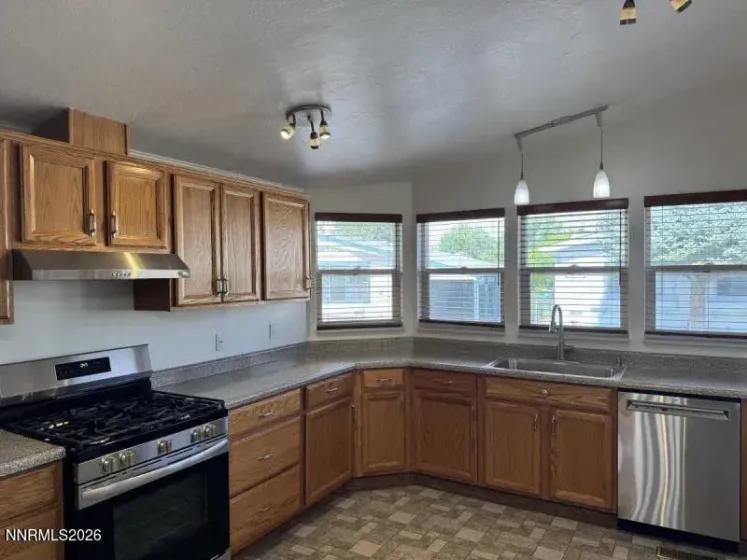 2214 Cognac, Carson City, Nevada 89701, 3 Bedrooms Bedrooms, ,2 BathroomsBathrooms,Residential,Residential,Cognac,260004569