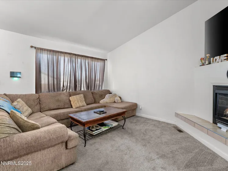 1324 Nevada Pacific, Fernley, Nevada 89408, 3 Bedrooms Bedrooms, ,2 BathroomsBathrooms,Residential,Residential,Nevada Pacific,250052881