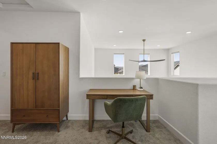 9338 Pond, Reno, Nevada 89506, 4 Bedrooms Bedrooms, ,3 BathroomsBathrooms,Residential,Residential,Pond,260004554