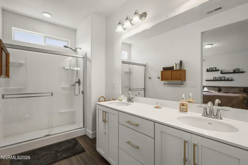 9338 Pond, Reno, Nevada 89506, 4 Bedrooms Bedrooms, ,3 BathroomsBathrooms,Residential,Residential,Pond,260004554