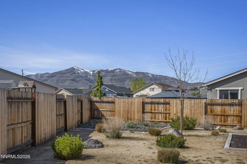 9338 Pond, Reno, Nevada 89506, 4 Bedrooms Bedrooms, ,3 BathroomsBathrooms,Residential,Residential,Pond,260004554