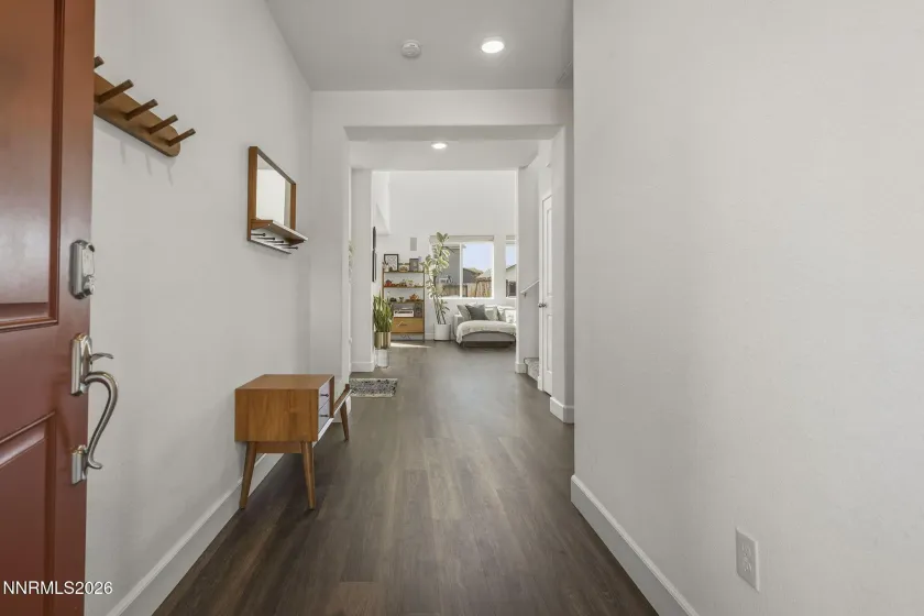 9338 Pond, Reno, Nevada 89506, 4 Bedrooms Bedrooms, ,3 BathroomsBathrooms,Residential,Residential,Pond,260004554