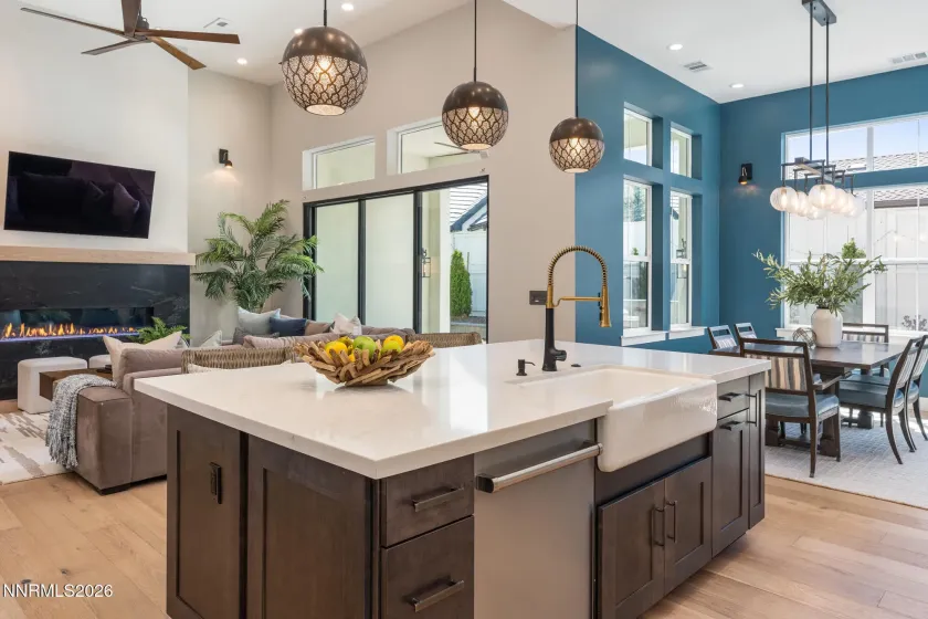 720 Marewood, Reno, Nevada 89509, 3 Bedrooms Bedrooms, ,4 BathroomsBathrooms,Residential,Residential,Marewood,260004557