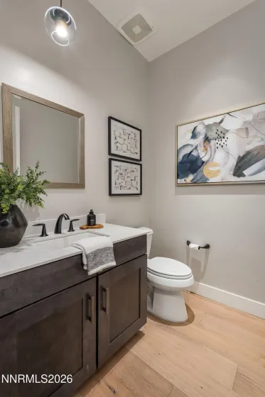 720 Marewood, Reno, Nevada 89509, 3 Bedrooms Bedrooms, ,4 BathroomsBathrooms,Residential,Residential,Marewood,260004557