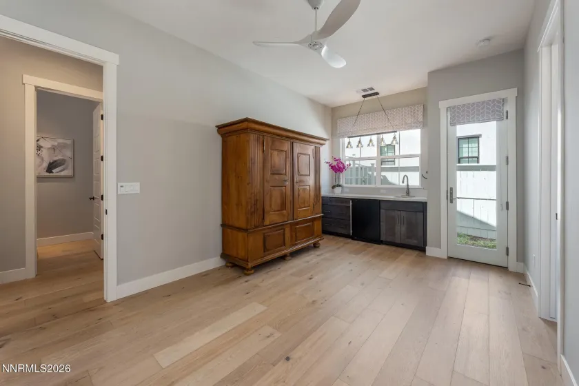 720 Marewood, Reno, Nevada 89509, 3 Bedrooms Bedrooms, ,4 BathroomsBathrooms,Residential,Residential,Marewood,260004557