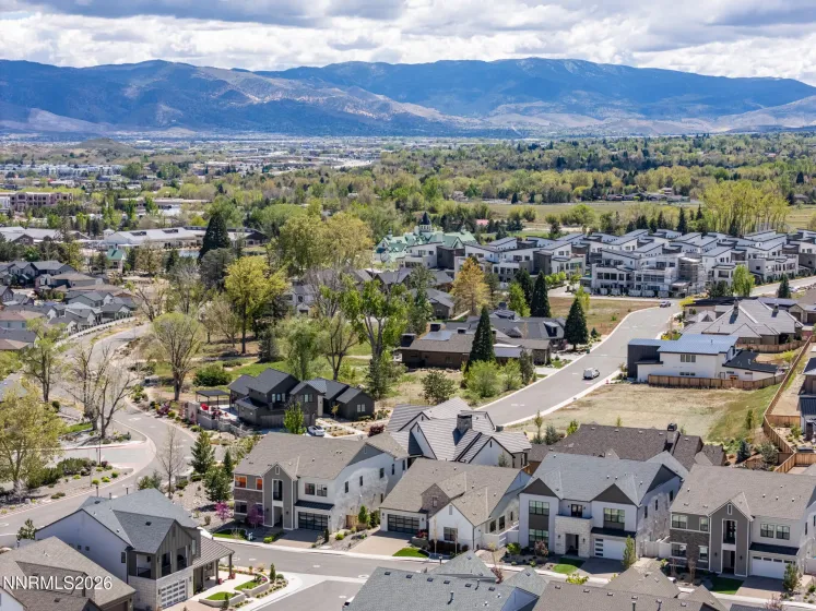 720 Marewood, Reno, Nevada 89509, 3 Bedrooms Bedrooms, ,4 BathroomsBathrooms,Residential,Residential,Marewood,260004557