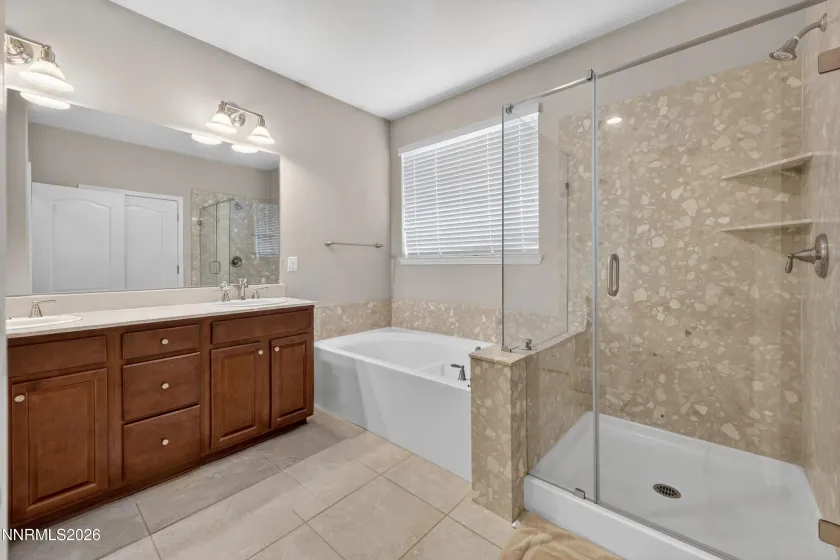 10050 Ignacio, Reno, Nevada 89521, 3 Bedrooms Bedrooms, ,2 BathroomsBathrooms,Residential,Residential,Ignacio,260004558