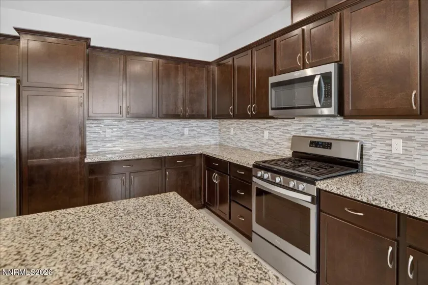 1935 Dark Horse, Reno, Nevada 89521, 3 Bedrooms Bedrooms, ,3 BathroomsBathrooms,Residential,Residential,Dark Horse,260004561