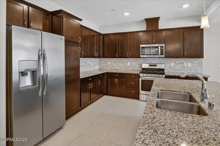 1935 Dark Horse, Reno, Nevada 89521, 3 Bedrooms Bedrooms, ,3 BathroomsBathrooms,Residential,Residential,Dark Horse,260004561