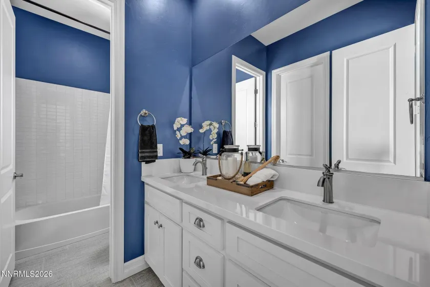 283 Azimuth, Verdi, Nevada 89439, 4 Bedrooms Bedrooms, ,4 BathroomsBathrooms,Residential,Residential,Azimuth,260004560