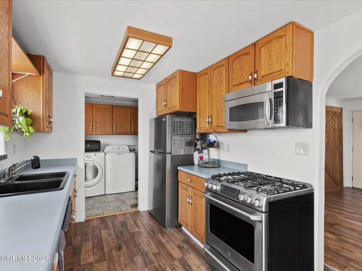 11492 Sitka, Reno, Nevada 89506, 4 Bedrooms Bedrooms, ,2 BathroomsBathrooms,Residential,Residential,Sitka,260004565