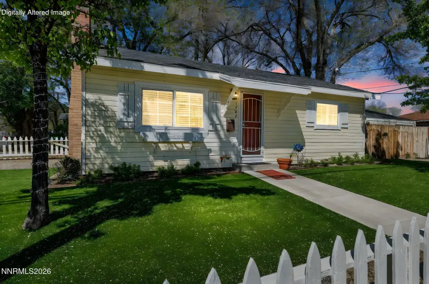 1702 Stewart, Carson City, Nevada 89706, 2 Bedrooms Bedrooms, ,1 BathroomBathrooms,Residential,Residential,Stewart,260004584