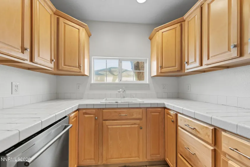 1702 Stewart, Carson City, Nevada 89706, 2 Bedrooms Bedrooms, ,1 BathroomBathrooms,Residential,Residential,Stewart,260004584