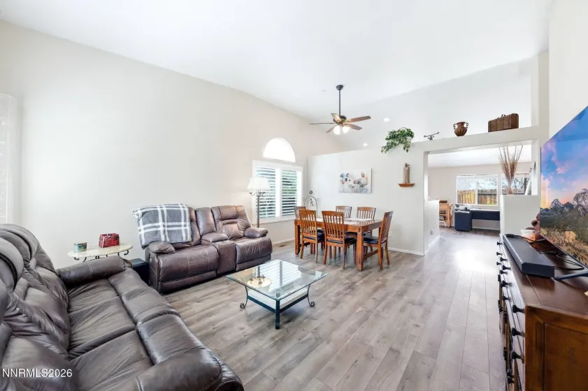 7911 Sand Pebble, Reno, Nevada 89506, 4 Bedrooms Bedrooms, ,2 BathroomsBathrooms,Residential,Residential,Sand Pebble,260004586