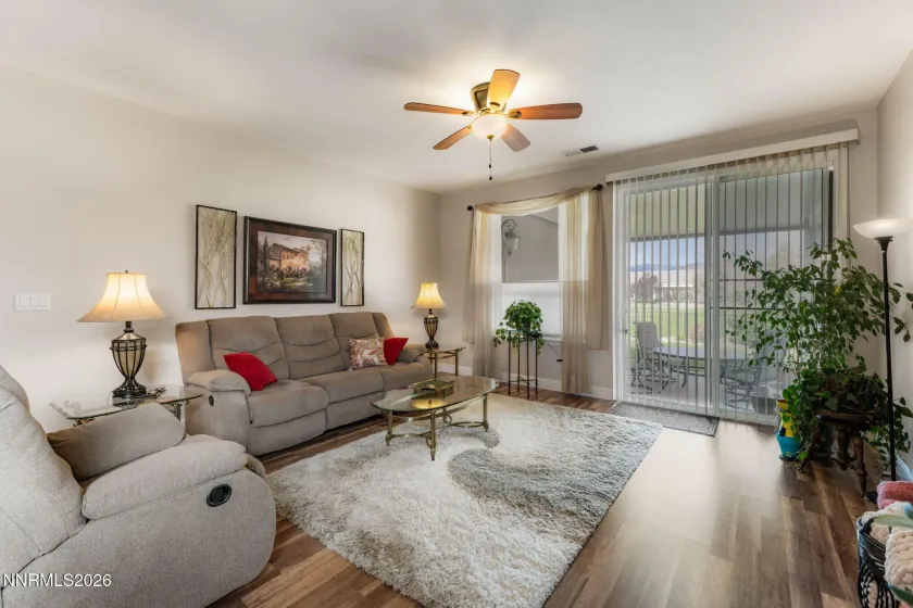 916 Lakeview, Dayton, Nevada 89403, 3 Bedrooms Bedrooms, ,2 BathroomsBathrooms,Residential,Residential,Lakeview,260004588