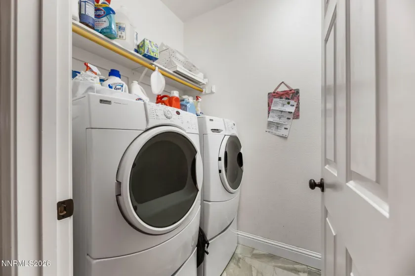 916 Lakeview, Dayton, Nevada 89403, 3 Bedrooms Bedrooms, ,2 BathroomsBathrooms,Residential,Residential,Lakeview,260004588