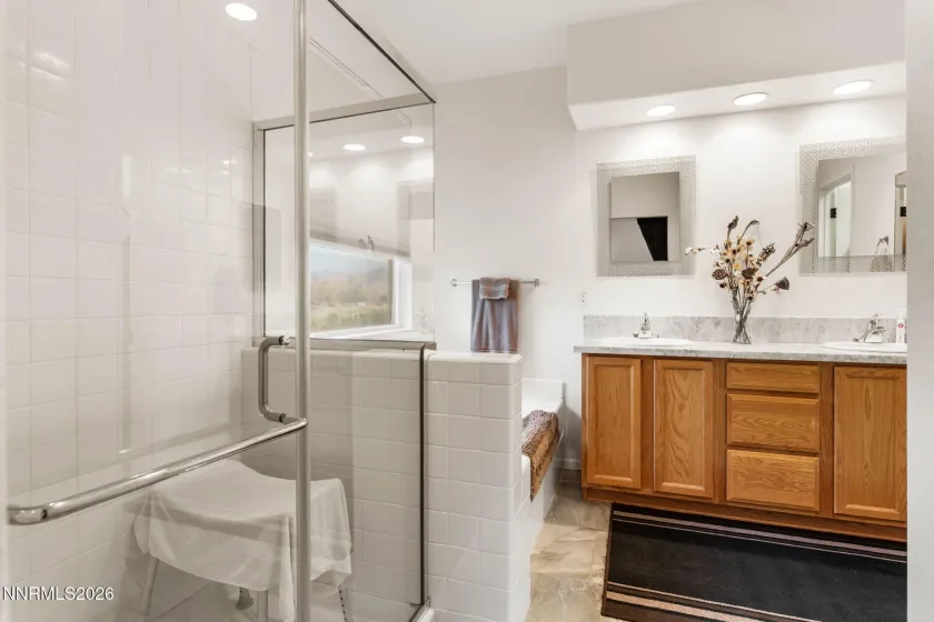 916 Lakeview, Dayton, Nevada 89403, 3 Bedrooms Bedrooms, ,2 BathroomsBathrooms,Residential,Residential,Lakeview,260004588