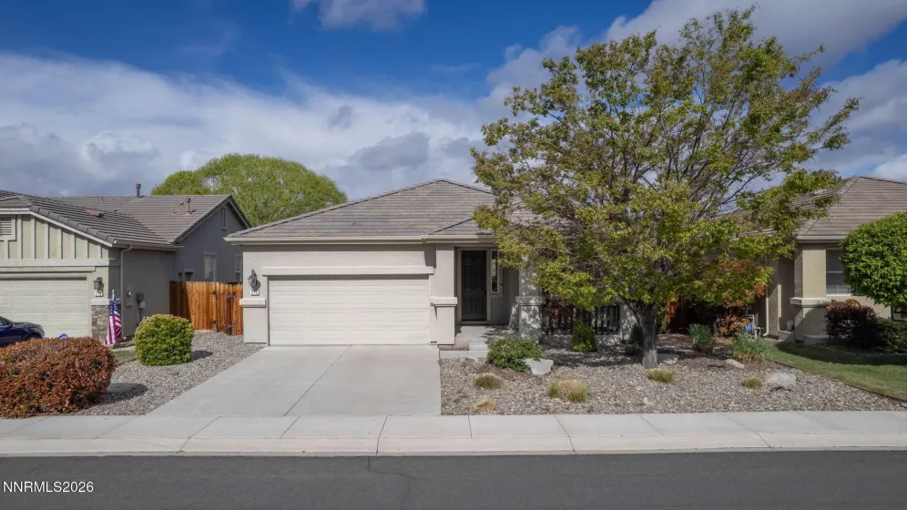 916 Lakeview, Dayton, Nevada 89403, 3 Bedrooms Bedrooms, ,2 BathroomsBathrooms,Residential,Residential,Lakeview,260004588