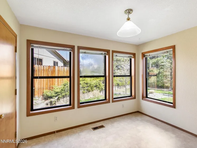 2601 Chaparral, Reno, Nevada 89509, 3 Bedrooms Bedrooms, ,2 BathroomsBathrooms,Residential,Residential,Chaparral,260004592