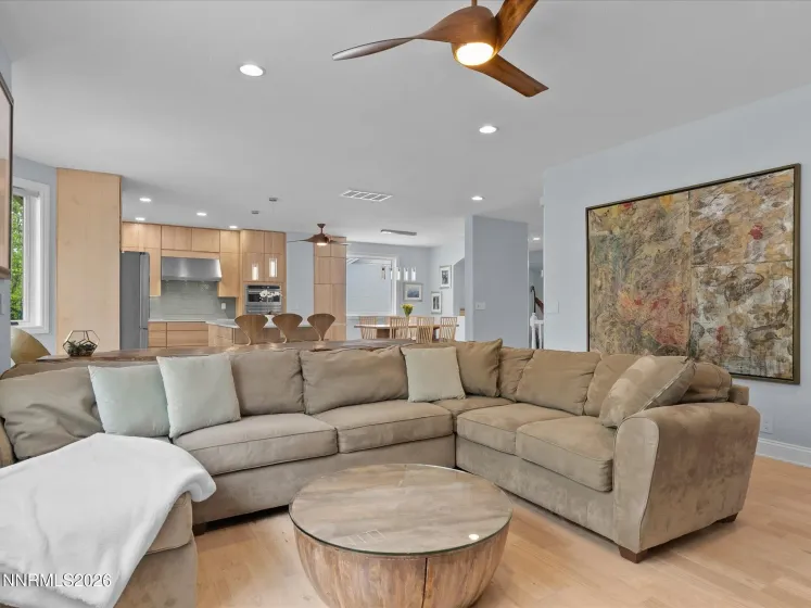 4591 Lynnfield, Reno, Nevada 89519, 4 Bedrooms Bedrooms, ,3 BathroomsBathrooms,Residential,Residential,Lynnfield,260004594